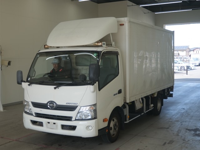 HINO DUTRO 2014