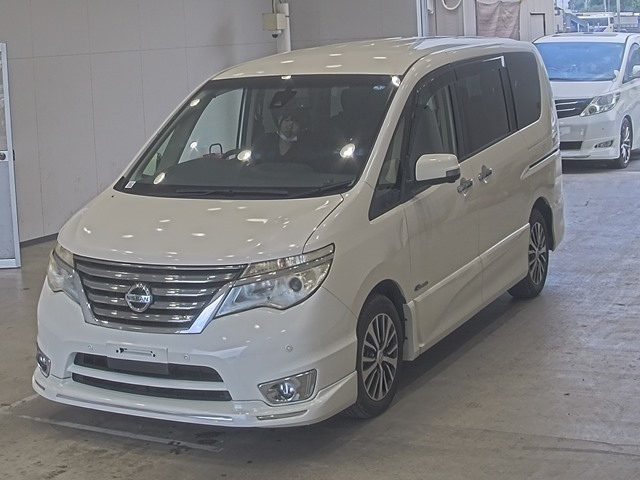 NISSAN SERENA 2015
