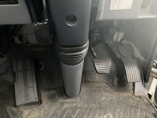 MITSUBISHI CANTER 2014