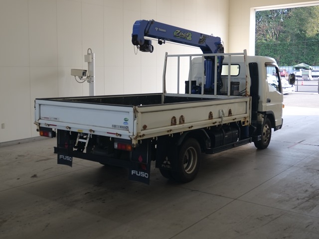 MITSUBISHI CANTER 2015