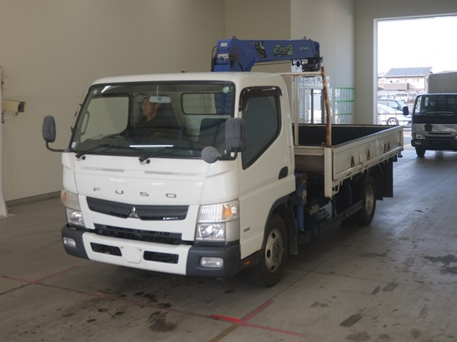 MITSUBISHI CANTER 2015