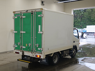 MITSUBISHI CANTER 2016
