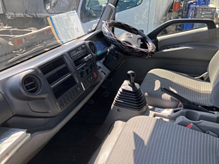 HINO DUTRO 2016