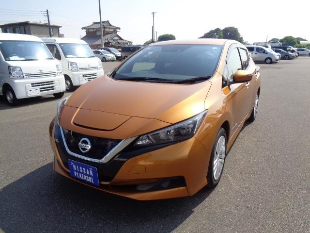 NISSAN LEAF 2018
