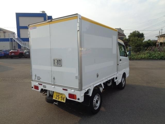 NISSAN CLIPPER TRUCK 2023