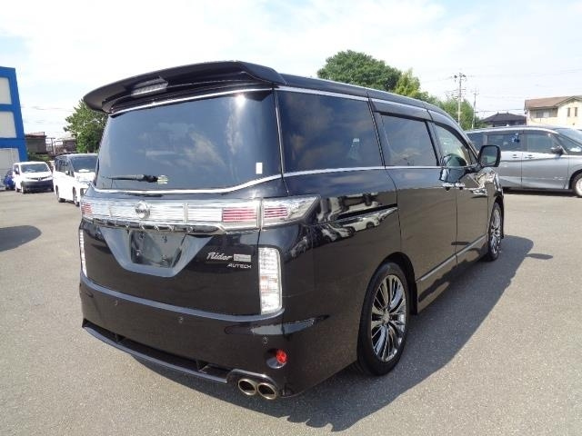 NISSAN ELGRAND 2018
