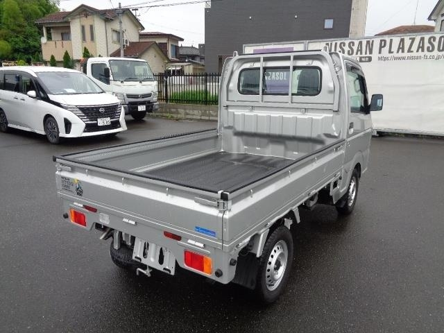 NISSAN CLIPPER TRUCK 2023
