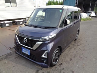 NISSAN ROOX 2020