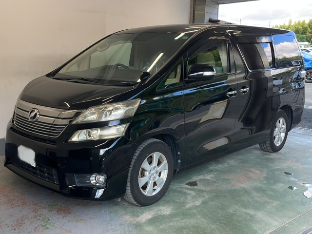 TOYOTA VELLFIRE 2012