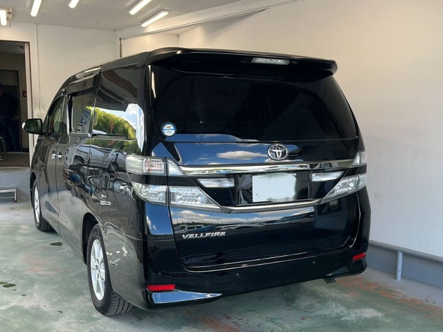 TOYOTA VELLFIRE 2012