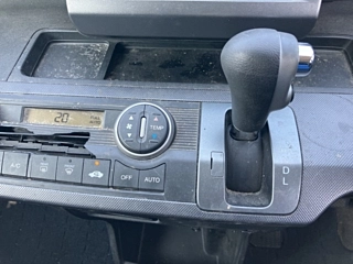HONDA FREED 2010