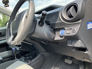 TOYOTA AQUA 2012