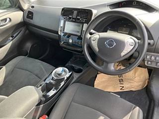 NISSAN LEAF 2016