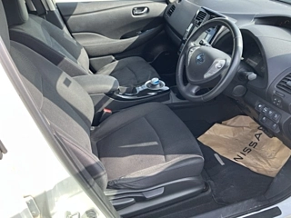 NISSAN LEAF 2016