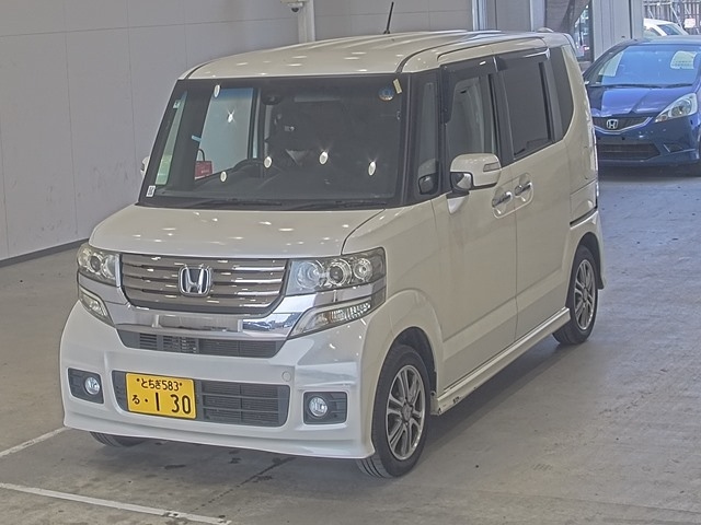 HONDA N BOX 2014