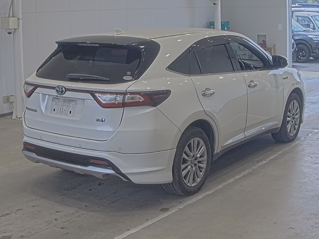 TOYOTA HARRIER 2017