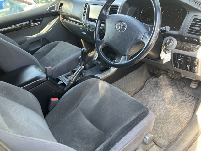 TOYOTA LAND CRUISER PRADO 2009