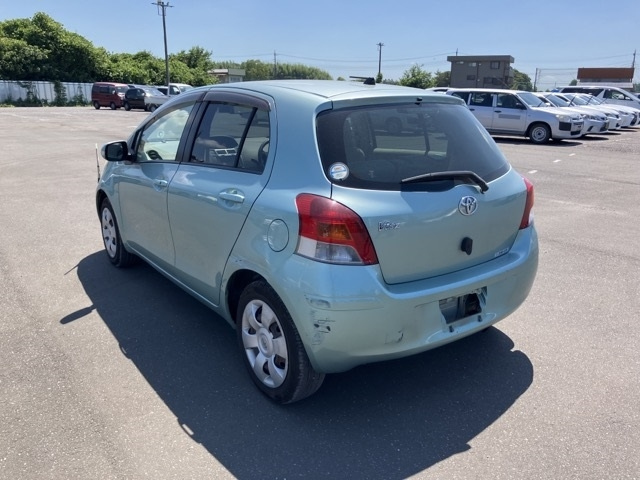 TOYOTA VITZ 2008