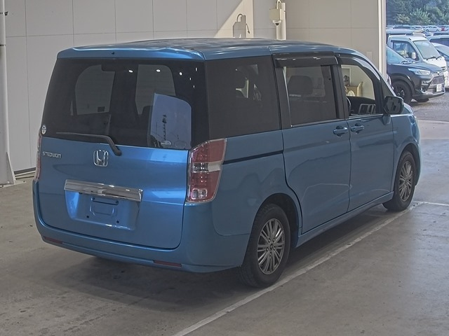 HONDA STEP WAGON 2010
