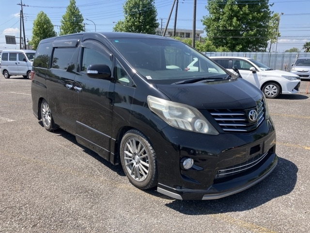 TOYOTA ALPHARD 2010
