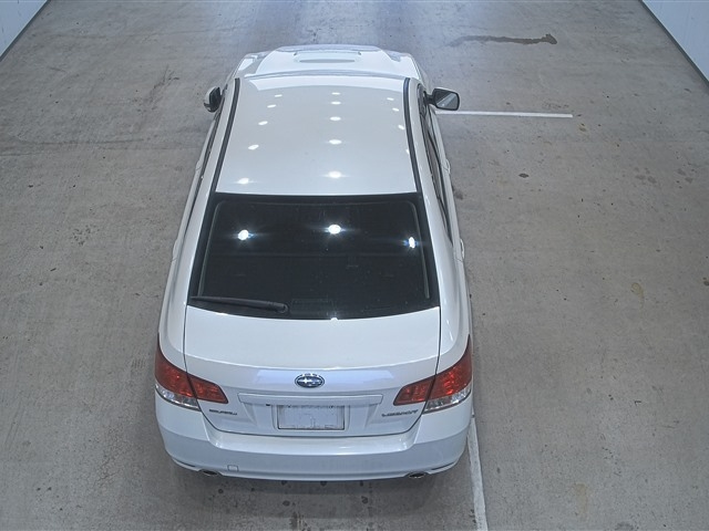 SUBARU LEGACY B4 2010
