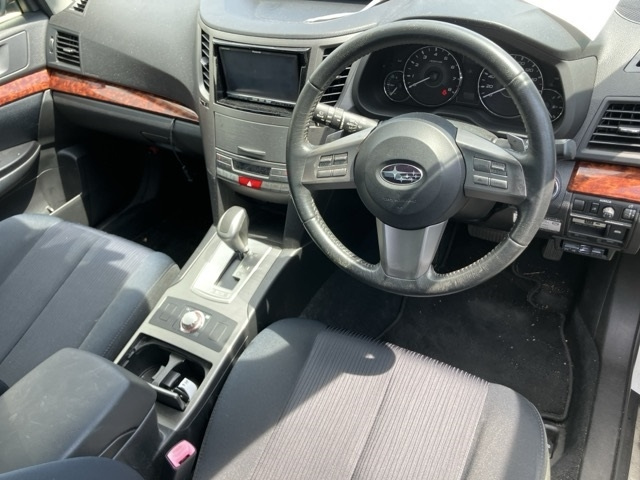 SUBARU LEGACY B4 2010