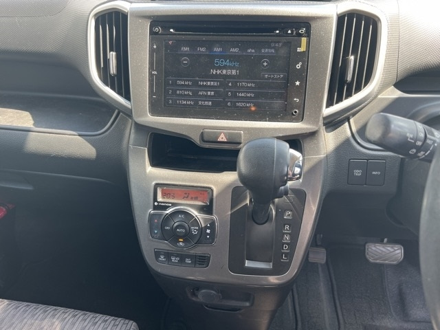 MITSUBISHI DELICA D2 2017