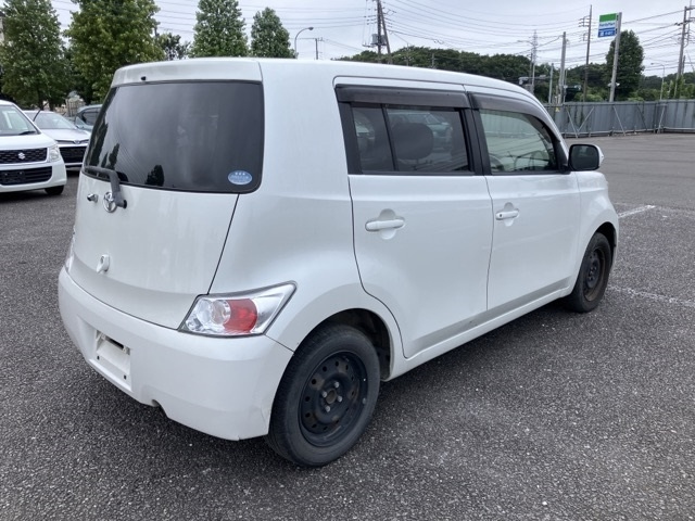 TOYOTA BB 2014
