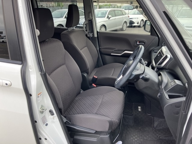 MITSUBISHI DELICA D2 2016