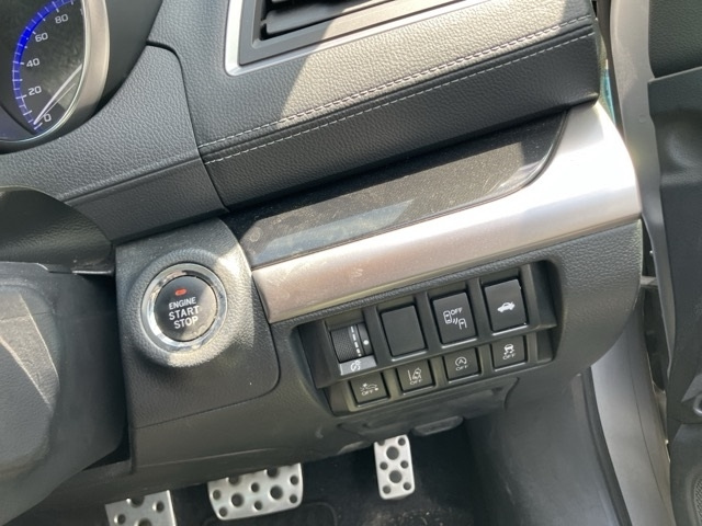 SUBARU LEGACY B4 2018