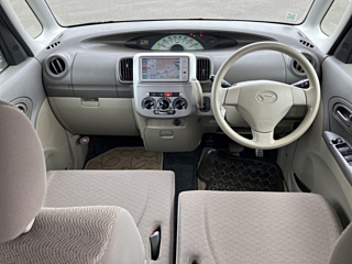 DAIHATSU TANTO 2010