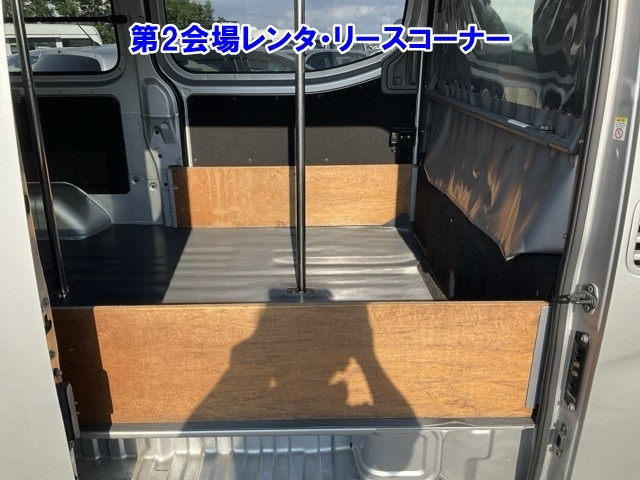 NISSAN CARAVAN VAN 2020