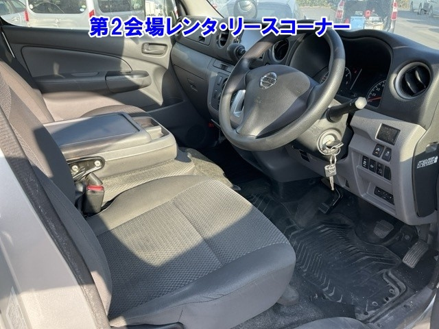 NISSAN CARAVAN VAN 2020