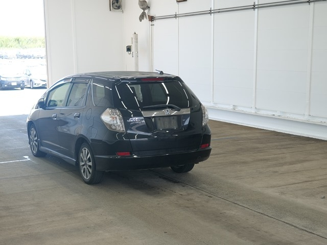HONDA FIT SHUTTLE 2012