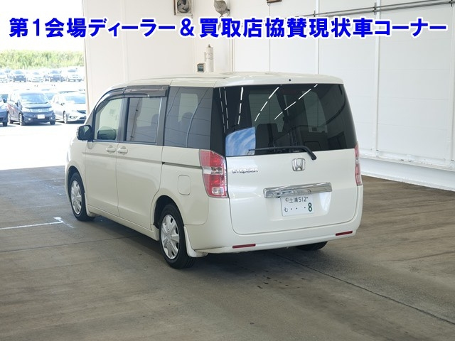 HONDA STEP WAGON 2010