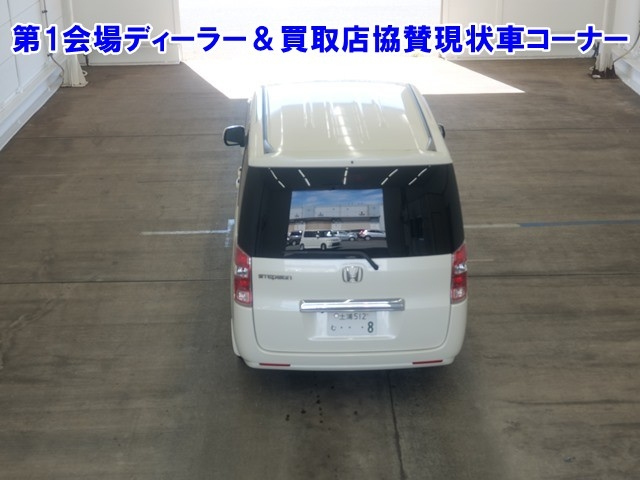 HONDA STEP WAGON 2010