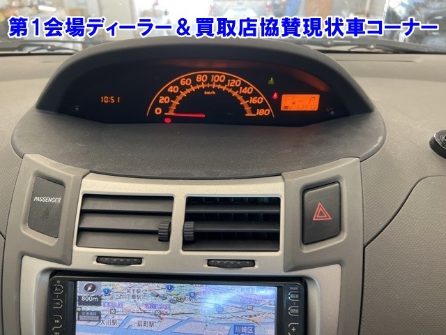 TOYOTA VITZ 2009
