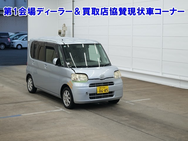 DAIHATSU TANTO 2010