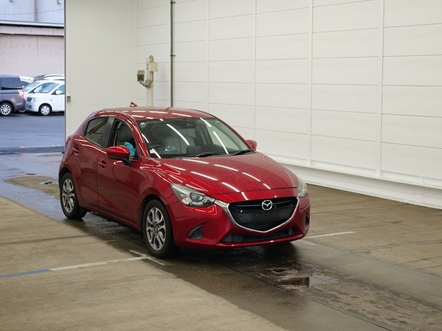 MAZDA DEMIO 2019