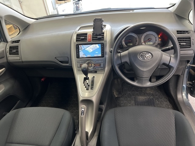 TOYOTA AURIS 2009