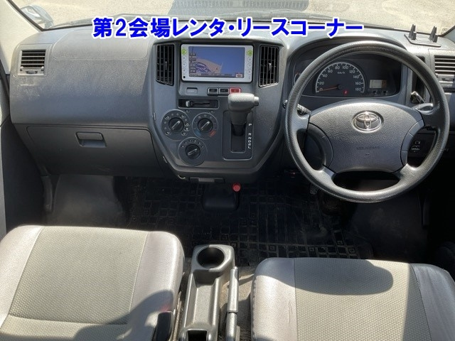 TOYOTA TOWN ACE VAN 2011
