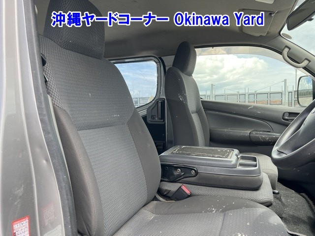 NISSAN CARAVAN VAN 2013