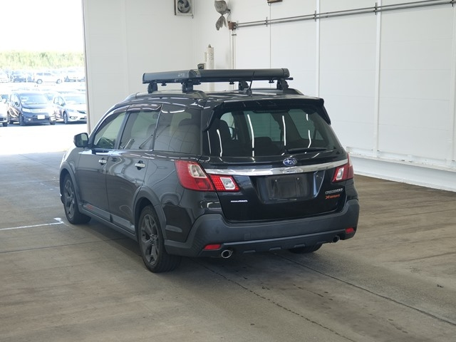 SUBARU EXIGA 2017