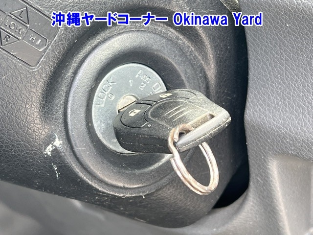 NISSAN CARAVAN VAN 2013