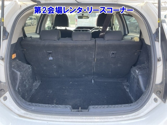 TOYOTA AQUA 2015