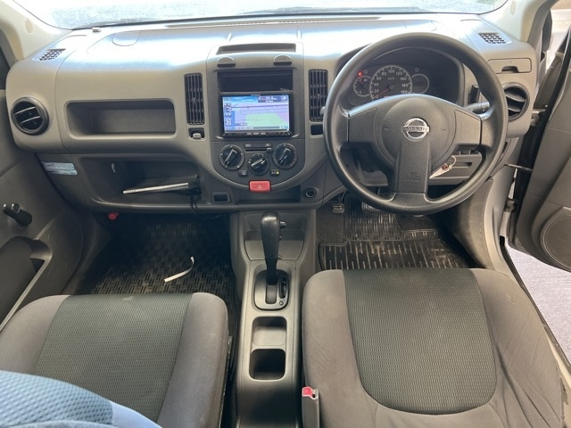 NISSAN AD 2008