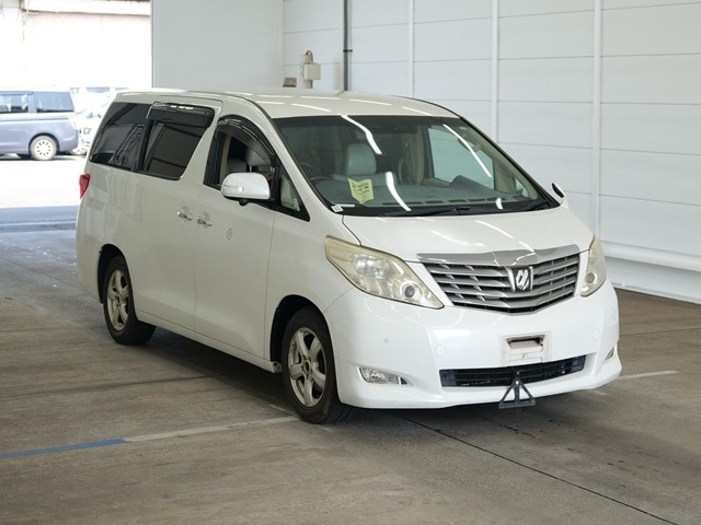 TOYOTA ALPHARD 2010