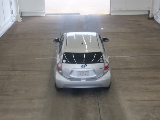 TOYOTA AQUA 2012