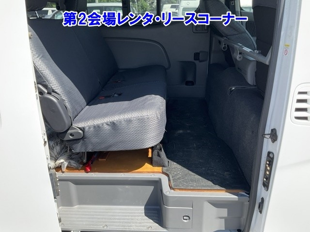 NISSAN CARAVAN VAN 2019