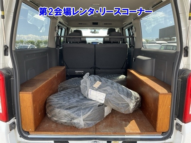 NISSAN CARAVAN VAN 2019